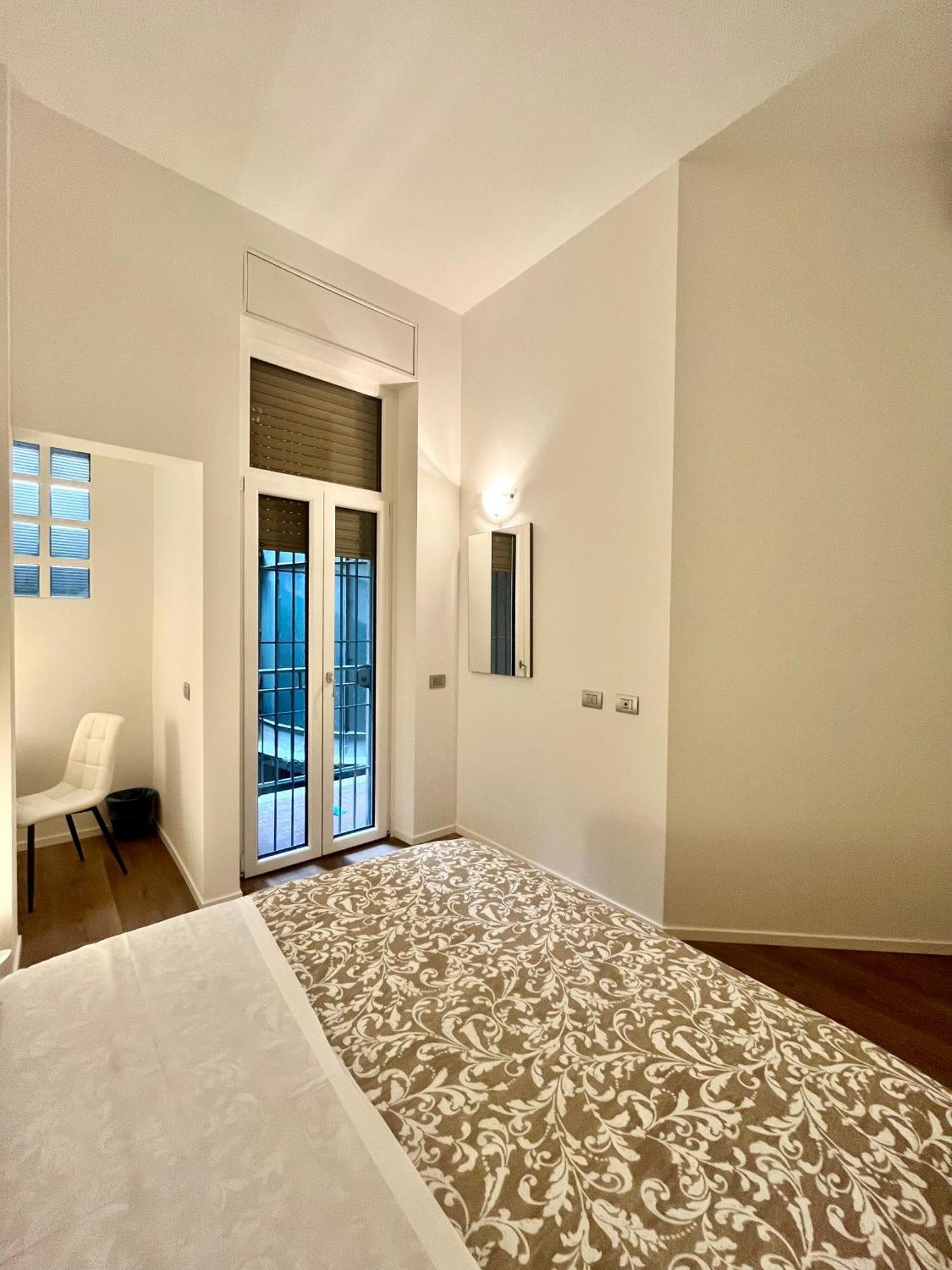 Central Side Apartment Milan Exterior photo