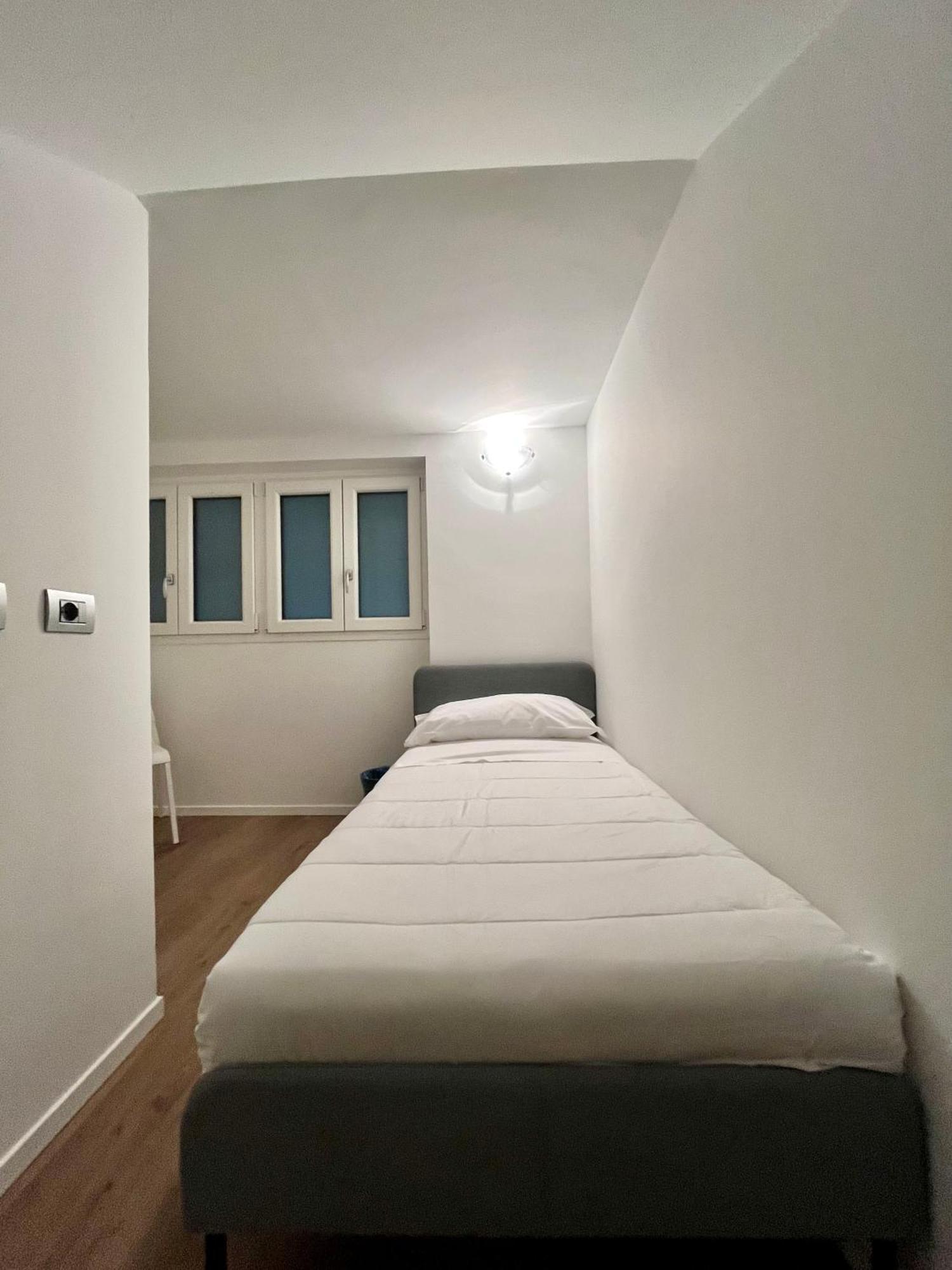 Central Side Apartment Milan Exterior photo