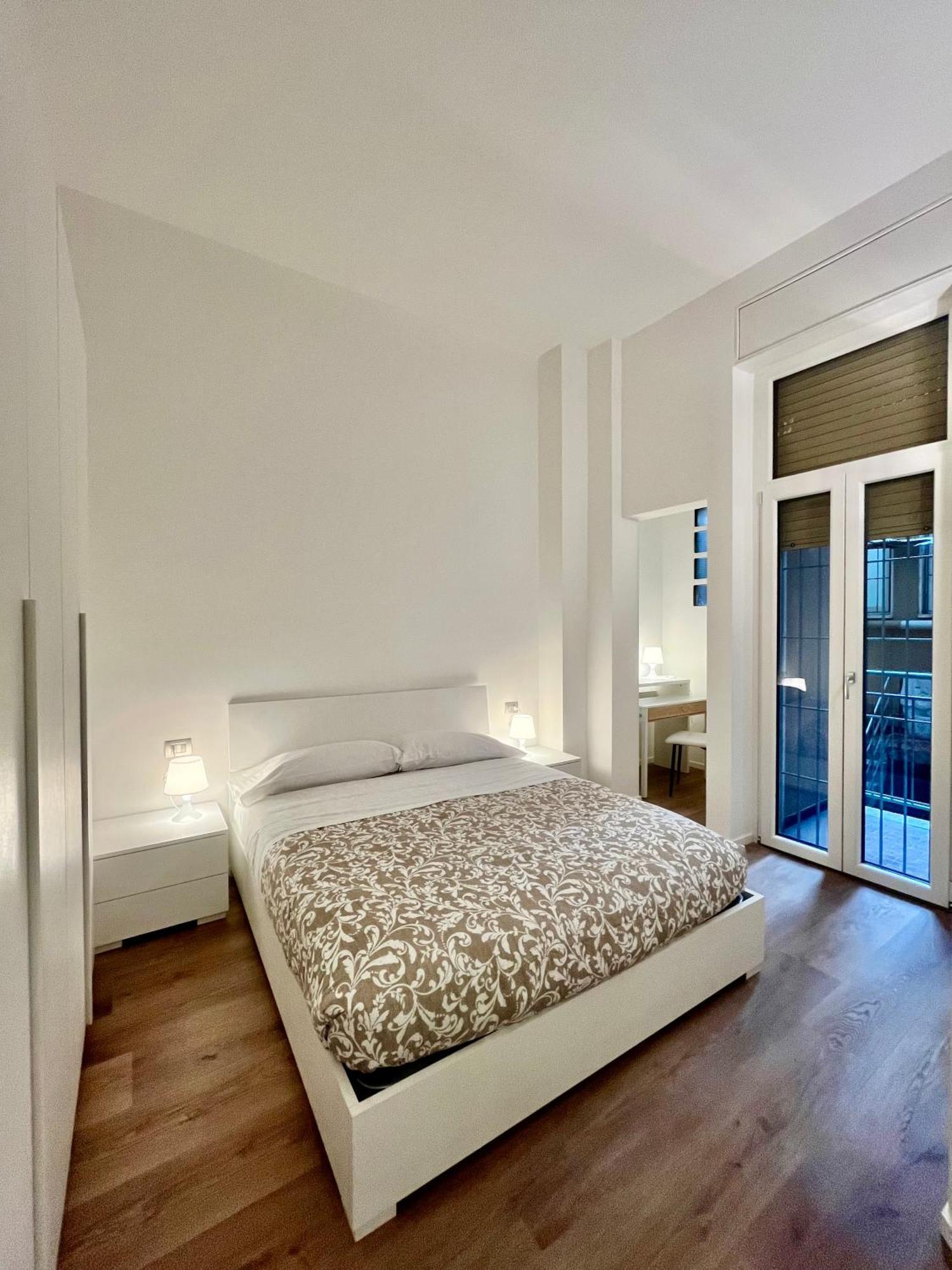 Central Side Apartment Milan Exterior photo