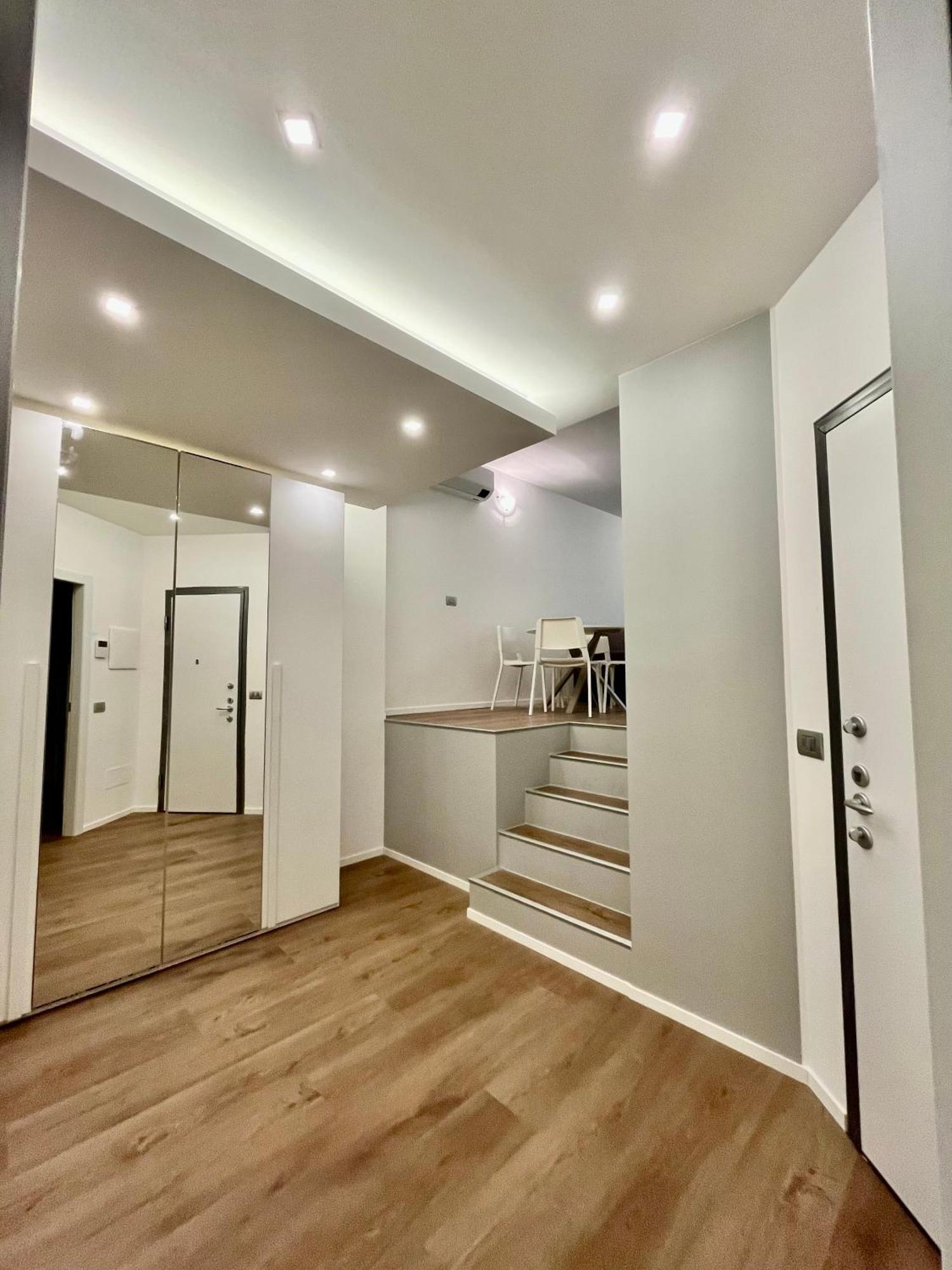 Central Side Apartment Milan Exterior photo